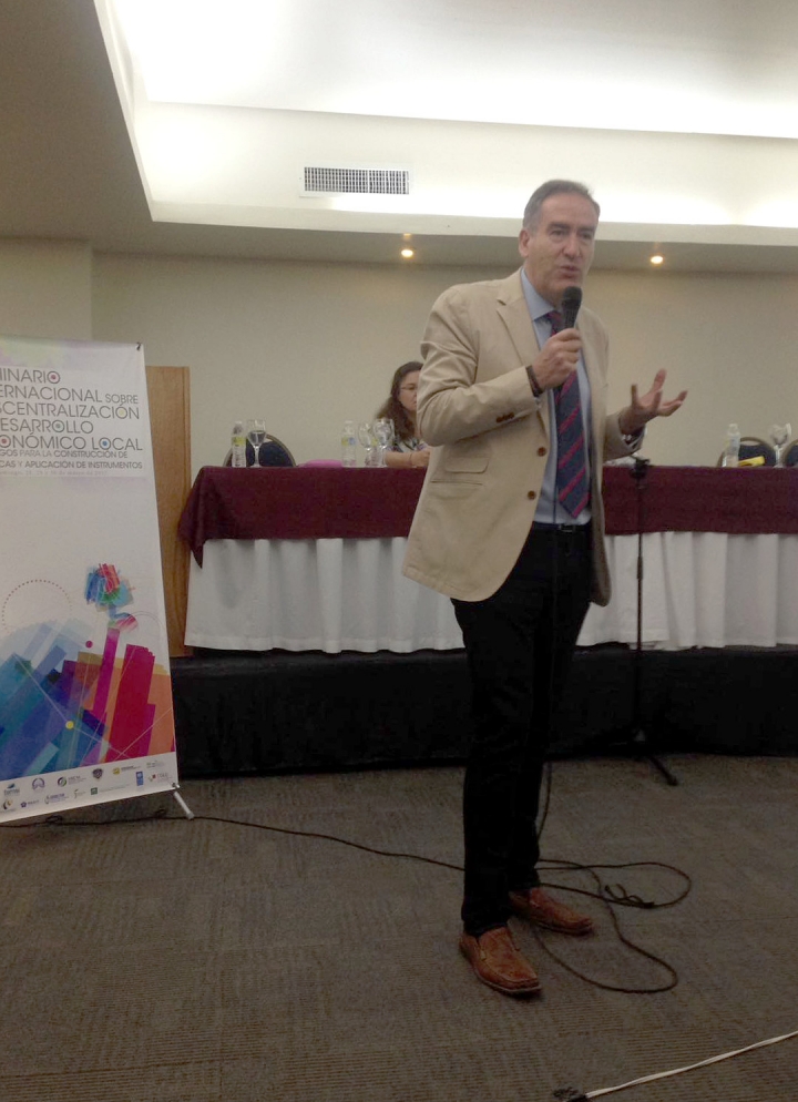 El rol articulador de las diputaciones en el Seminario 'Descentralizaci&oacute;n y Desarrollo Econ&oacute;mico Local' organizado por el FAMSI en Rep&uacute;blica Dominicana