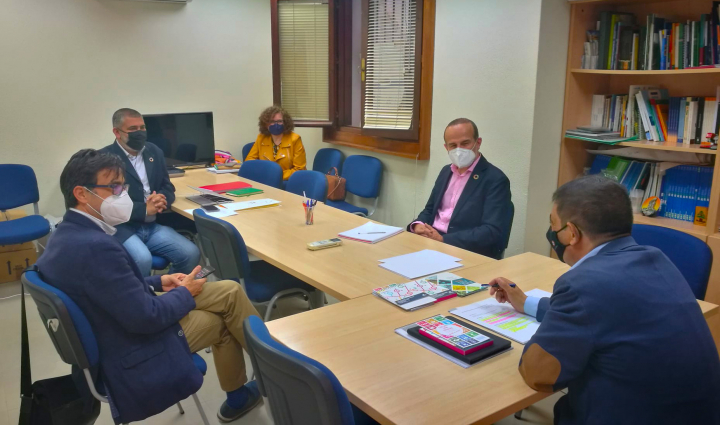 FAECTA y FAMSI  se re&uacute;nen para abordar l&iacute;neas conjuntas de trabajo en relaci&oacute;n con la econom&iacute;a social y solidaria