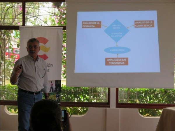 Antonio Retamero con la campa&ntilde;a 'Andaluc&iacute;a Solidaria con Ecuador': &ldquo;La recuperaci&oacute;n ser&aacute;  muy lenta"