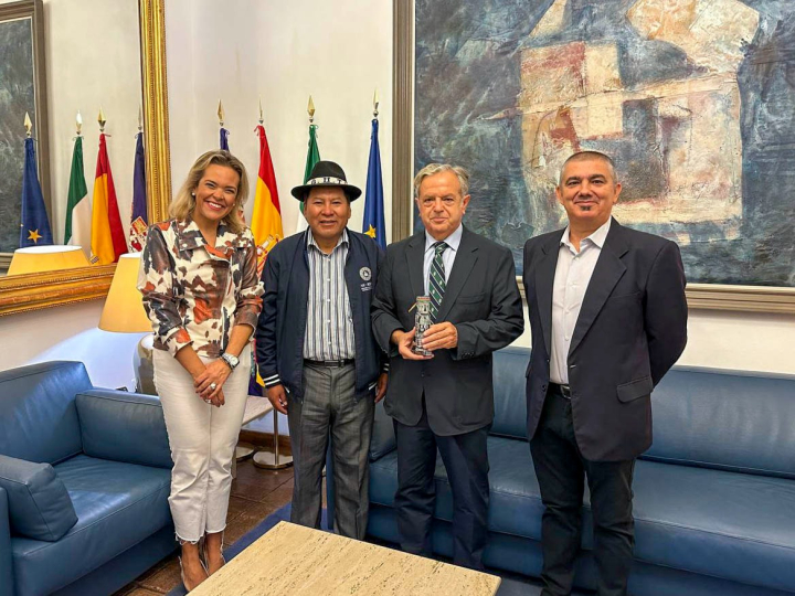 La delegaci&oacute;n de la FAM Bolivia visita C&oacute;rdoba en su agenda institucional por Espa&ntilde;a